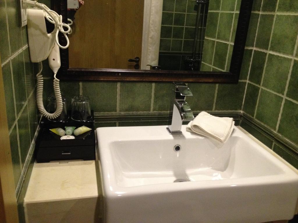 Harbin Walker Coffee Hotel מראה חיצוני תמונה