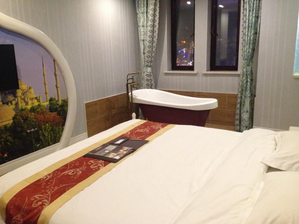 Harbin Walker Coffee Hotel חדר תמונה