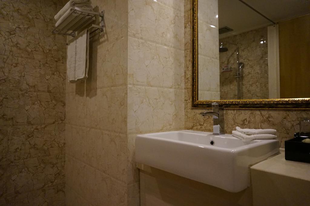 Harbin Walker Coffee Hotel מראה חיצוני תמונה